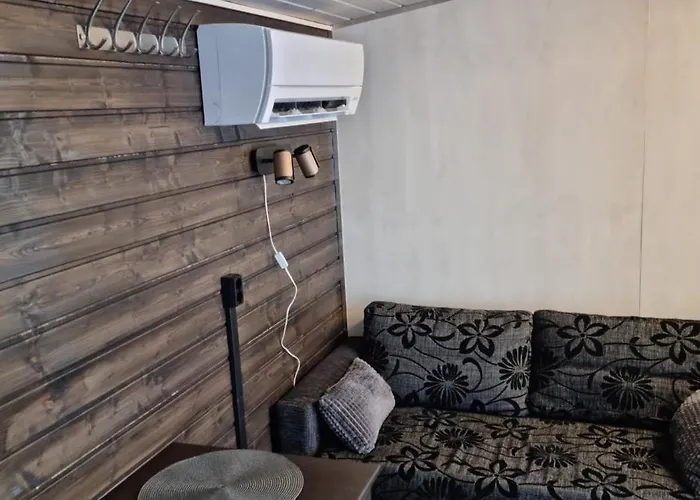 Rudolph'S Little Hideway רובניימי